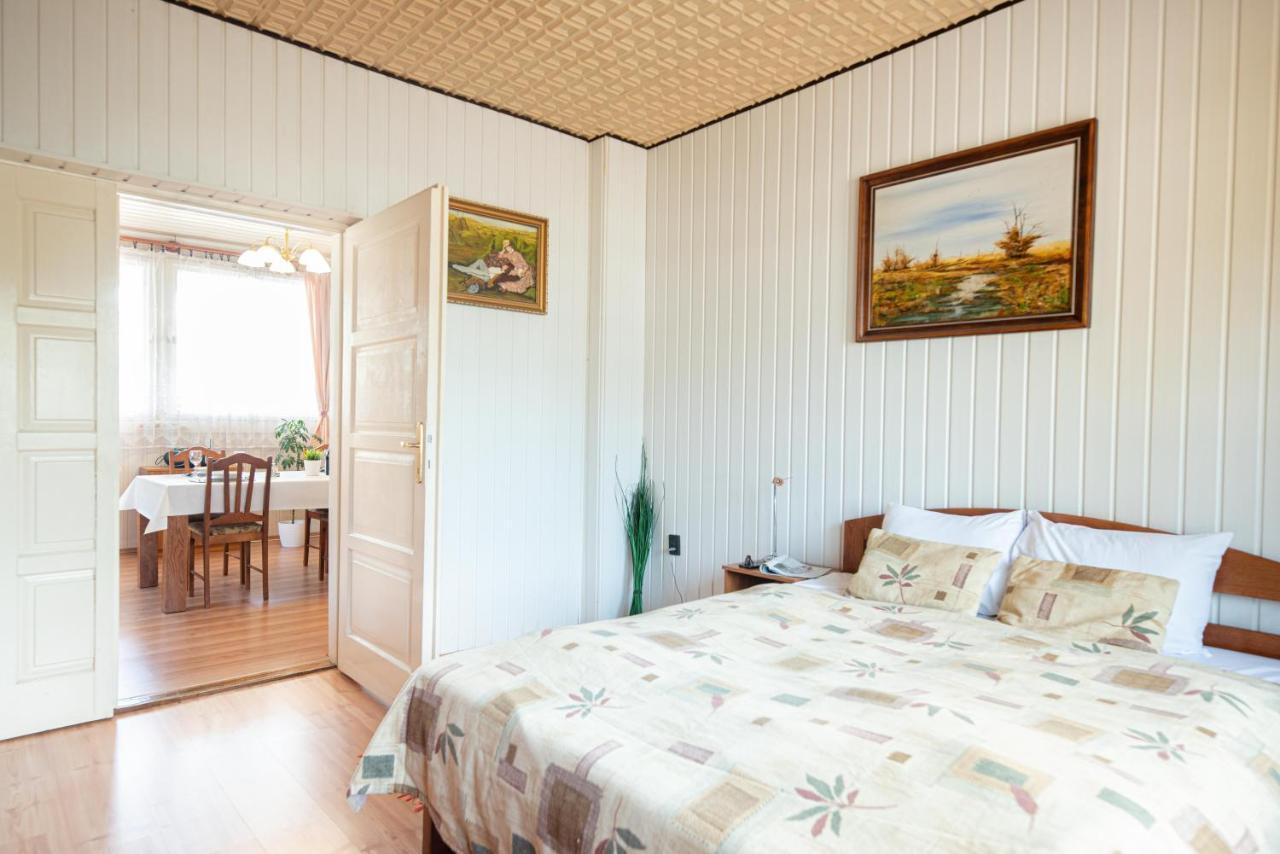 Vadkacsa apartmanház medencével Zamárdi Exterior foto